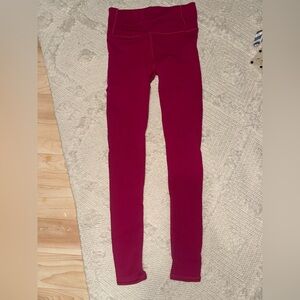 Lululemo Fuchsia Leggings size 6